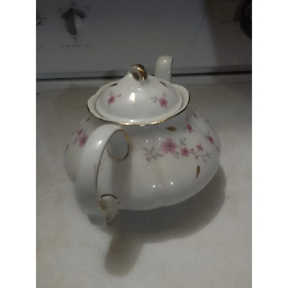 Vintage Mid Century Ellgreavia‎ 681 England Pink Flower T Pot